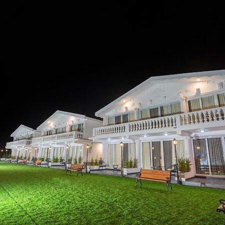 Treebo Skydale Premium Suites, 1500 Mtrs From Ooty Lake Buitenkant foto