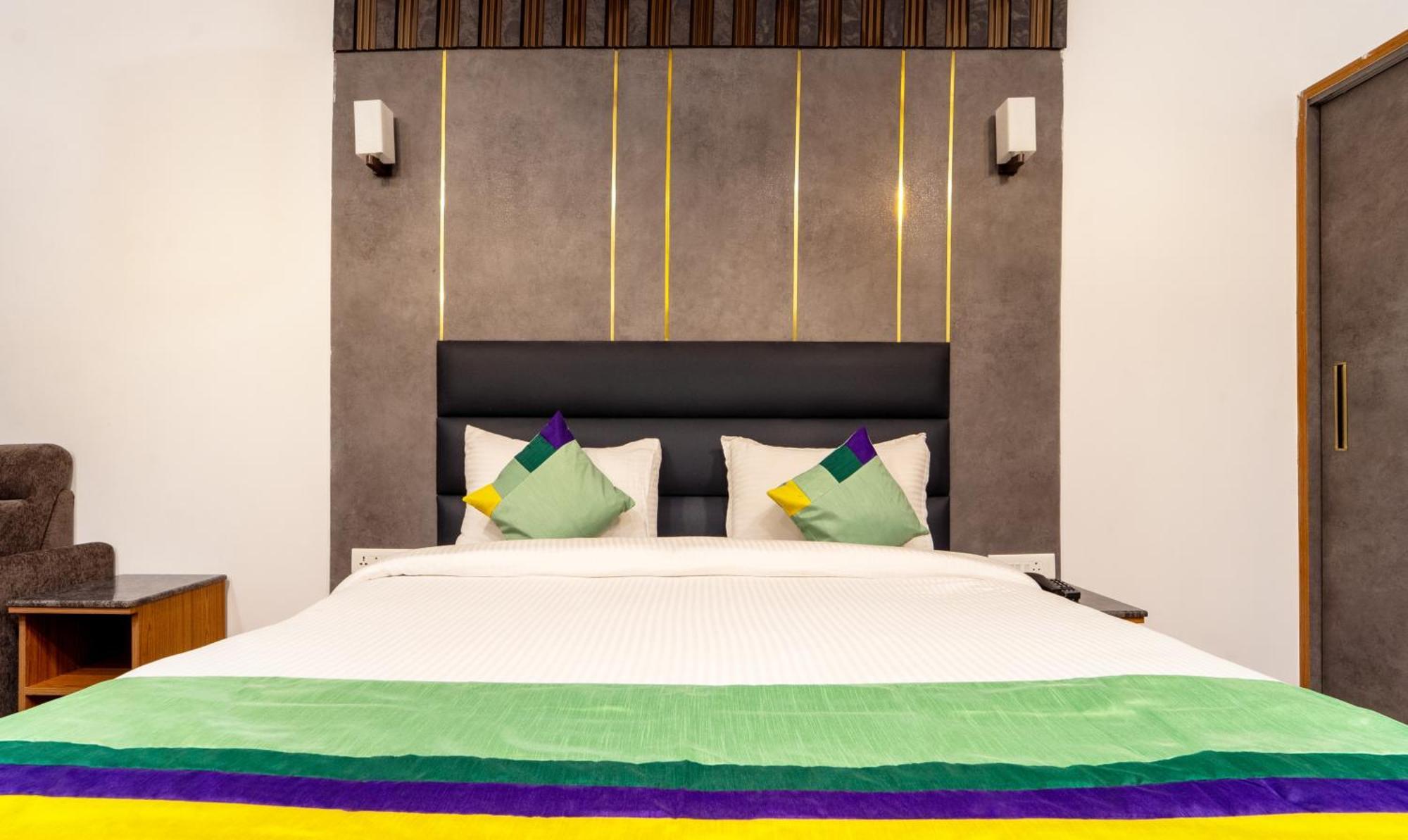 Treebo Skydale Premium Suites, 1500 Mtrs From Ooty Lake Buitenkant foto